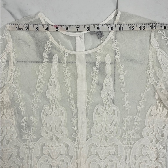 Tristan Cream Sheer Lace Blouse 3/4 Sleeve Round Neck Button Down Back Size S - Picture 11 of 16